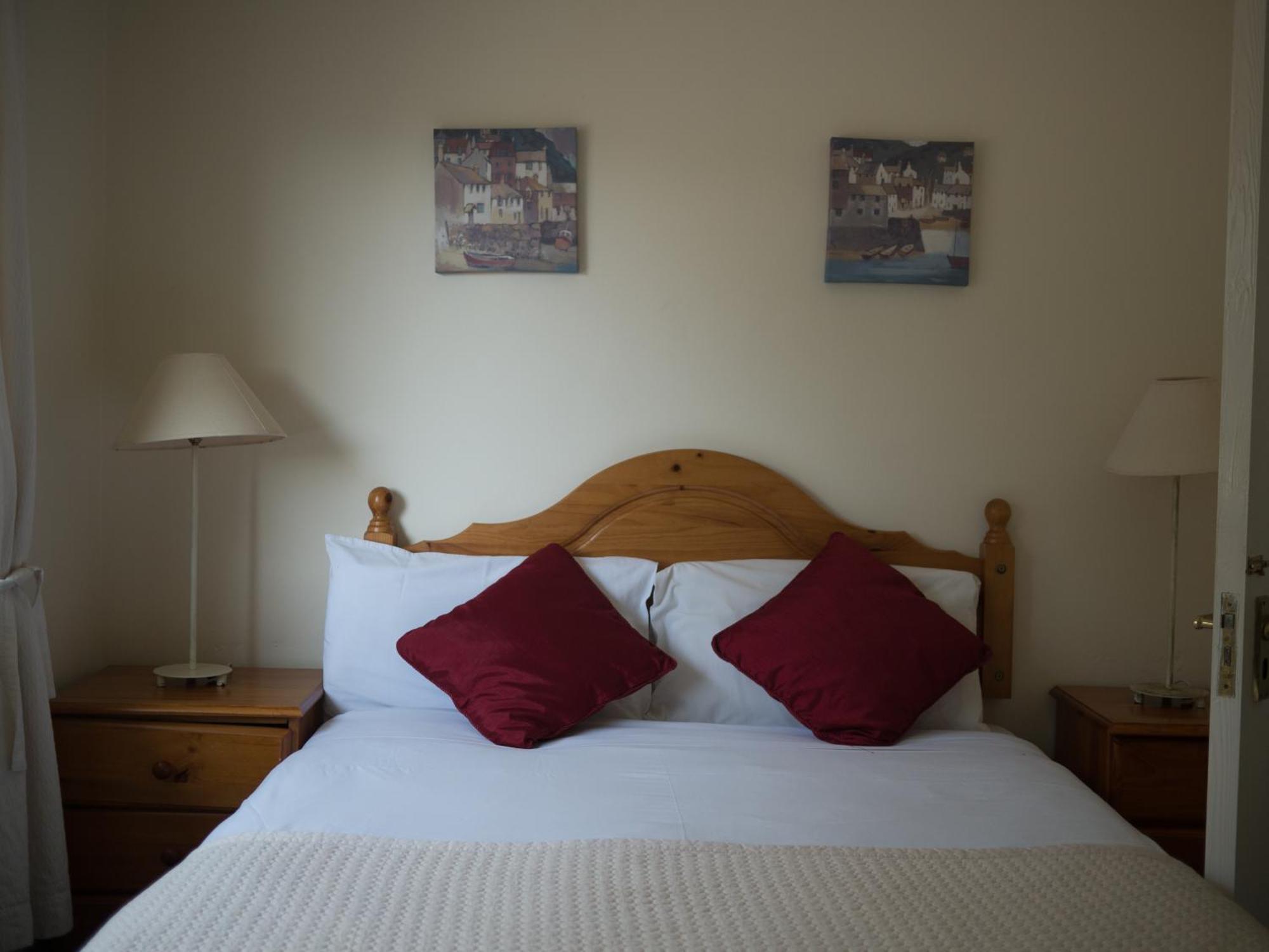 Ashe'S Accommodation Dingle Room photo